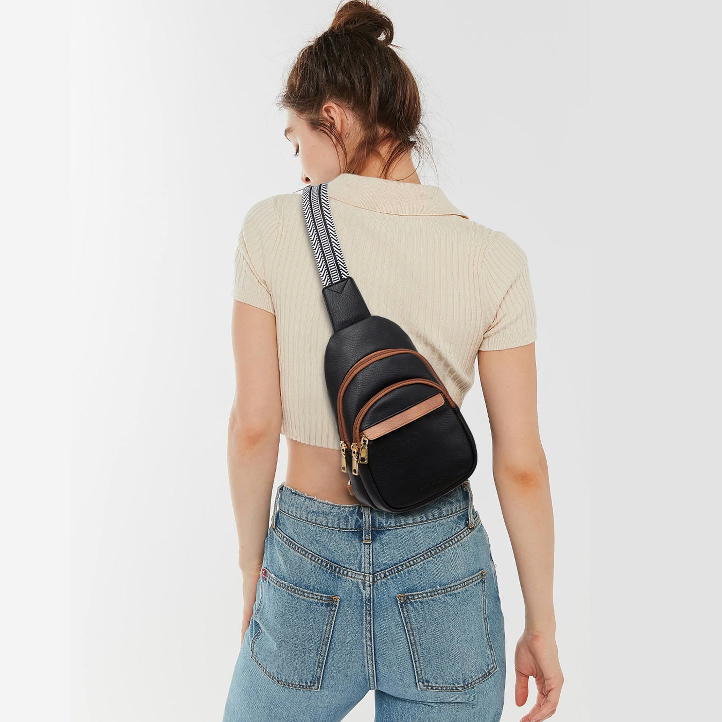 BOSTANTEN Small Sling Bag for Women Leather Crossbody Bags Fanny Pack Chest Bag for Travel