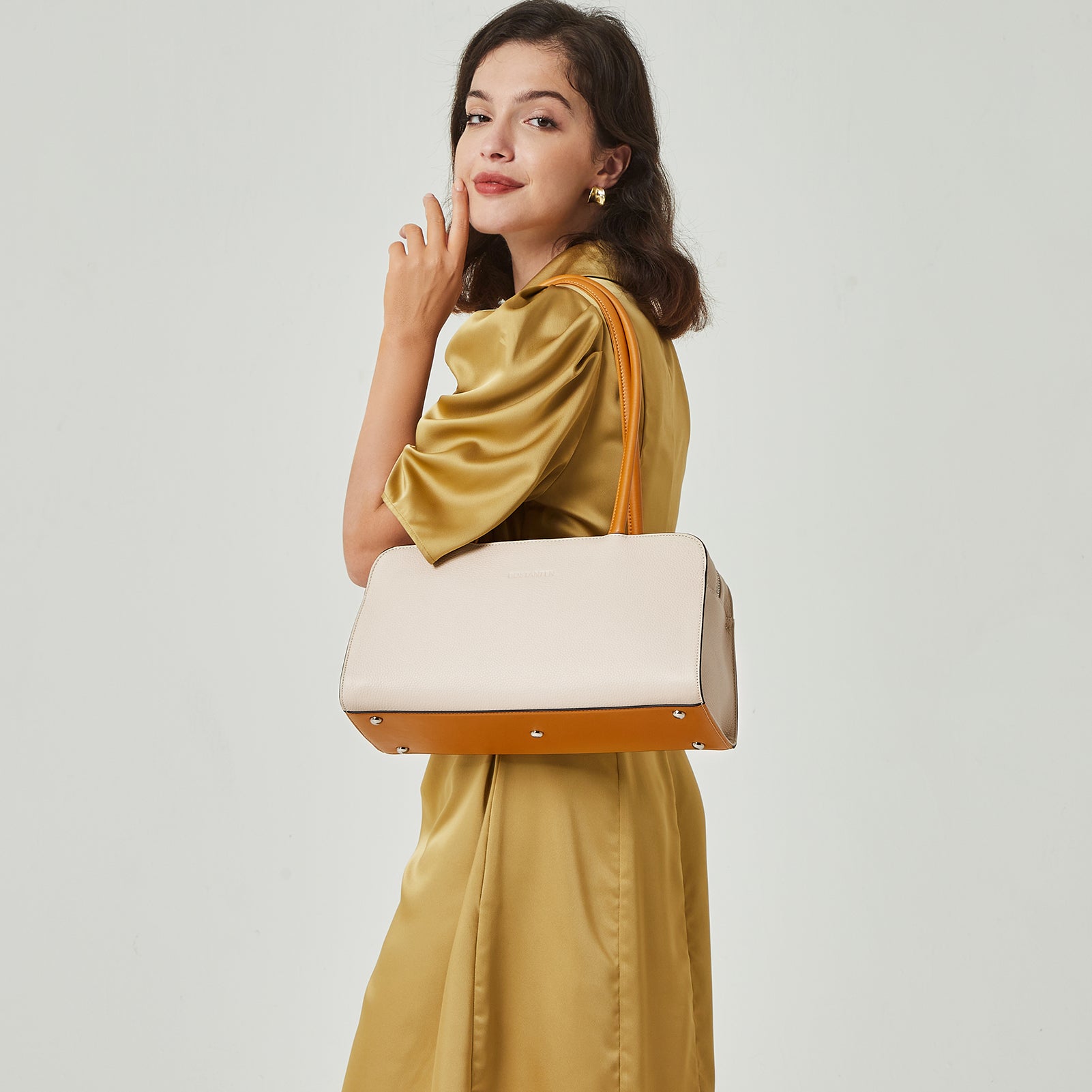 Find, Compare & Buy Leather Handbags . Largest selection of Leather Handbags  from popular Indian Online Shops. Top-Brands ? Lowest Prices ? Latest  collection – Lady India